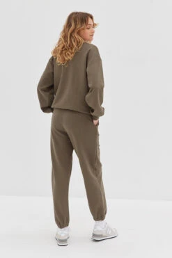 Sofia Sweat Shirt - Khaki -Mango Fashion Shop 4AM7LuKde 9mW0VSpq4VxMUAA 76925.1710847839