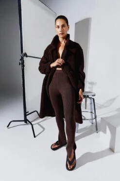 SELENA TEDDY COAT - 100350543 -Mango Fashion Shop 6mHeJcQOvoUD872a7GhVH42Lk 40067.1710760617