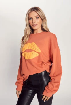 The Vintage Sweat - Paprika With Tangerine Lips -Mango Fashion Shop FcE QvQ4c x5FB58EMm LmvUE 27820.1710761008