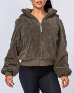 Teddy Jacket - Khaki -Mango Fashion Shop VIWBQ6bPRd 9 YUvLZRxtmHp4 61374.1711107130