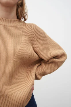 Henri Crew -Mango Fashion Shop lE9NfJCJcxjwskWBtsoCJq3gE 31338.1711106605